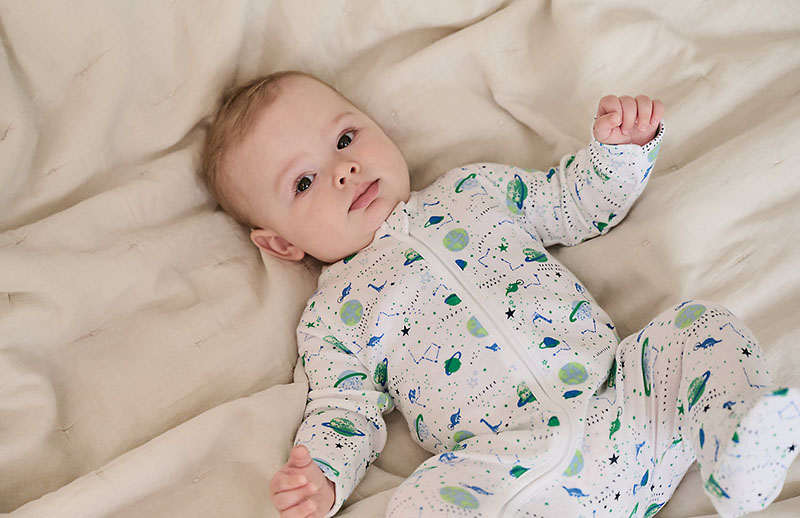 5 tiêu chí chọn mua quần áo cho trẻ sơ sinh 1 tháng tuổi cực chuẩn ba mẹ cần biết